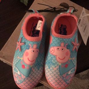 Brand New Toddler girl Pepper Pig slippers